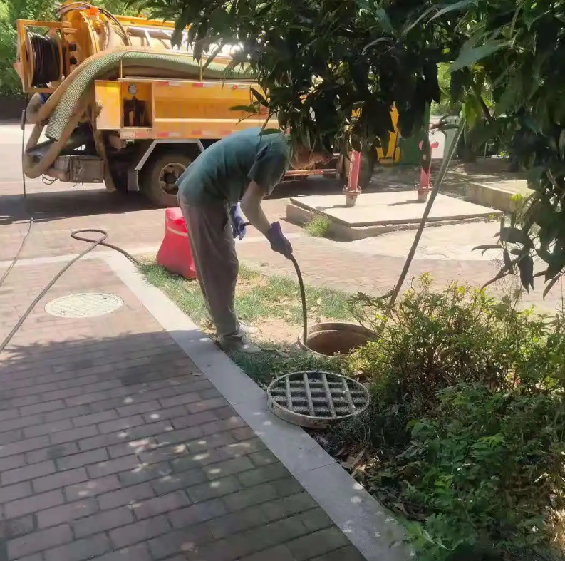 天桥市政排污管道清淤疏通——专业团队,让您全程省心!