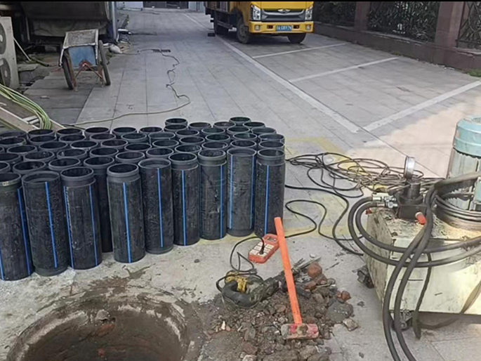 天桥PE置换管厂家 DN315置换管 非开挖管短管置换